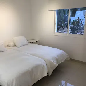 3c Jardin Del Rio Apartment